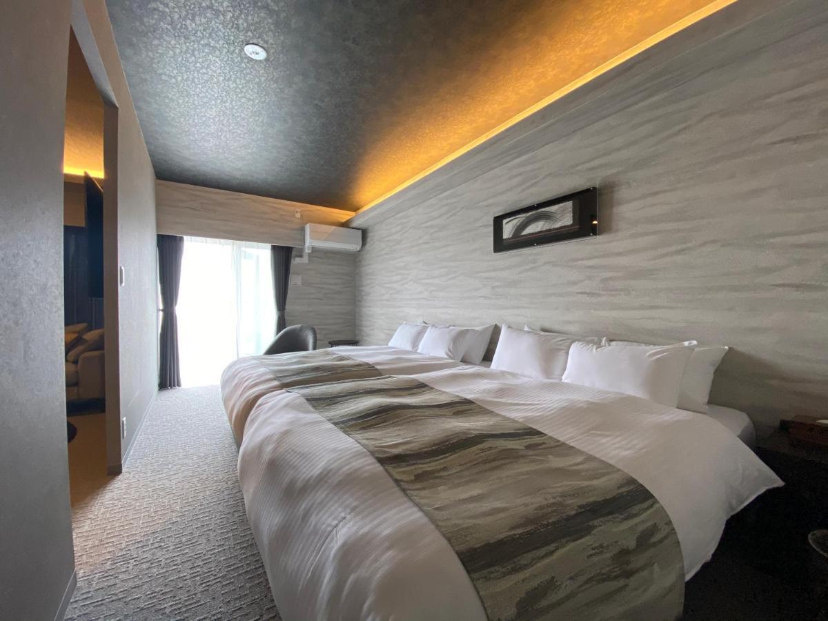 Randor Residential Hotel Fukuoka Classic Bagian luar foto